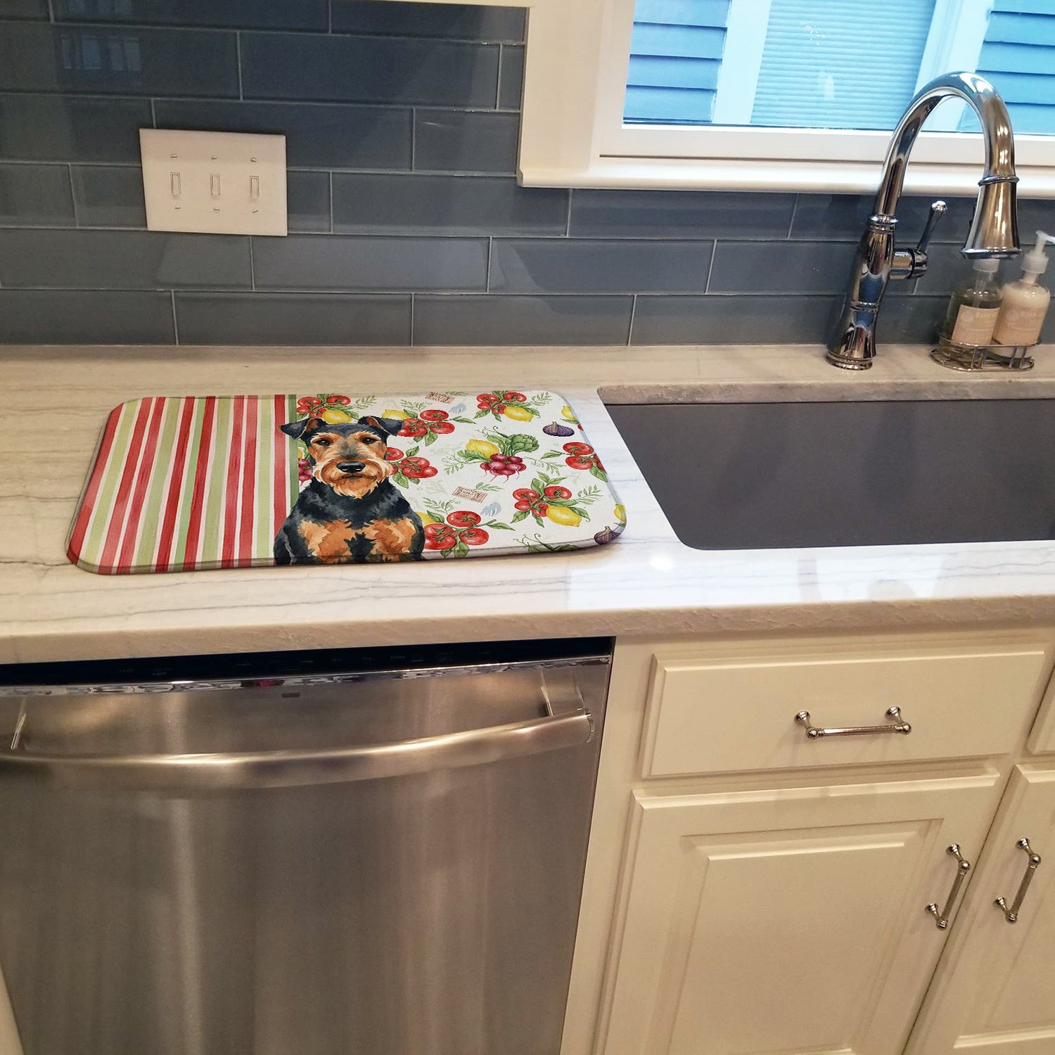 Airedale Terrier Vegetables Dish Drying Mat Absorbent Dish Drying Mat Pad for Kitchen Counter Dish Drainer Mat for Countertop, 14 x 21", Multicolor