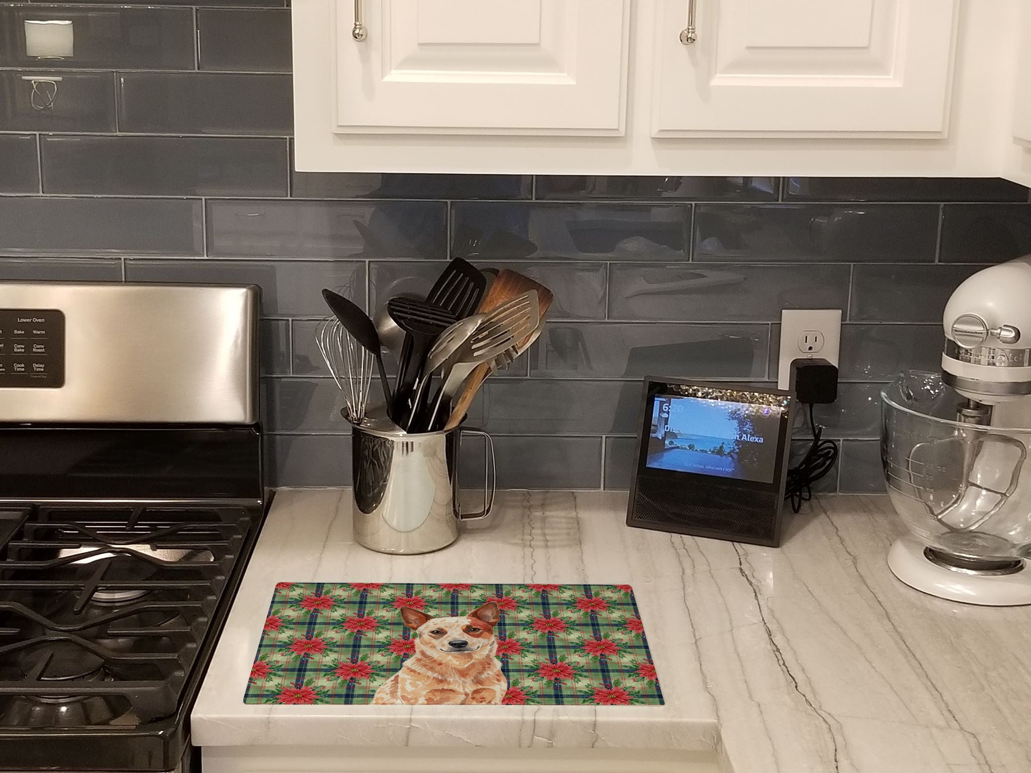 Red Heeler Australian Cattle Dog Christmas PoinsettIas Cutting Board Tempered Glass Kitchen Cutting Surface, Heat Resistant Chopping, Non-Slip Feet, Food Prep & Serving