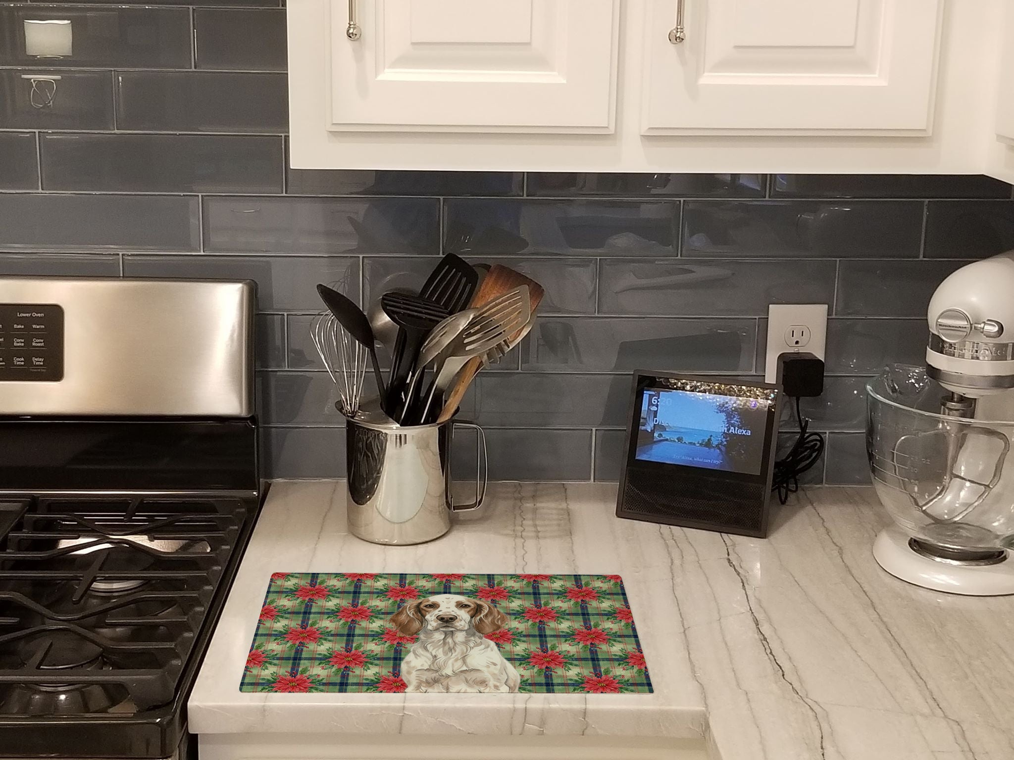Liver Belton English Setter Christmas PoinsettIas Cutting Board Tempered Glass Kitchen Cutting Surface, Heat Resistant Chopping, Non-Slip Feet, Food Prep & Serving
