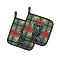 Black Labrador Retriever Christmas PoinsettIas Pot Holder Set of 2 Heat Resistant Quilted Hot Pads 7.5 x 7.5 Inch, Insulated Kitchen Trivets for Cooking & Baking