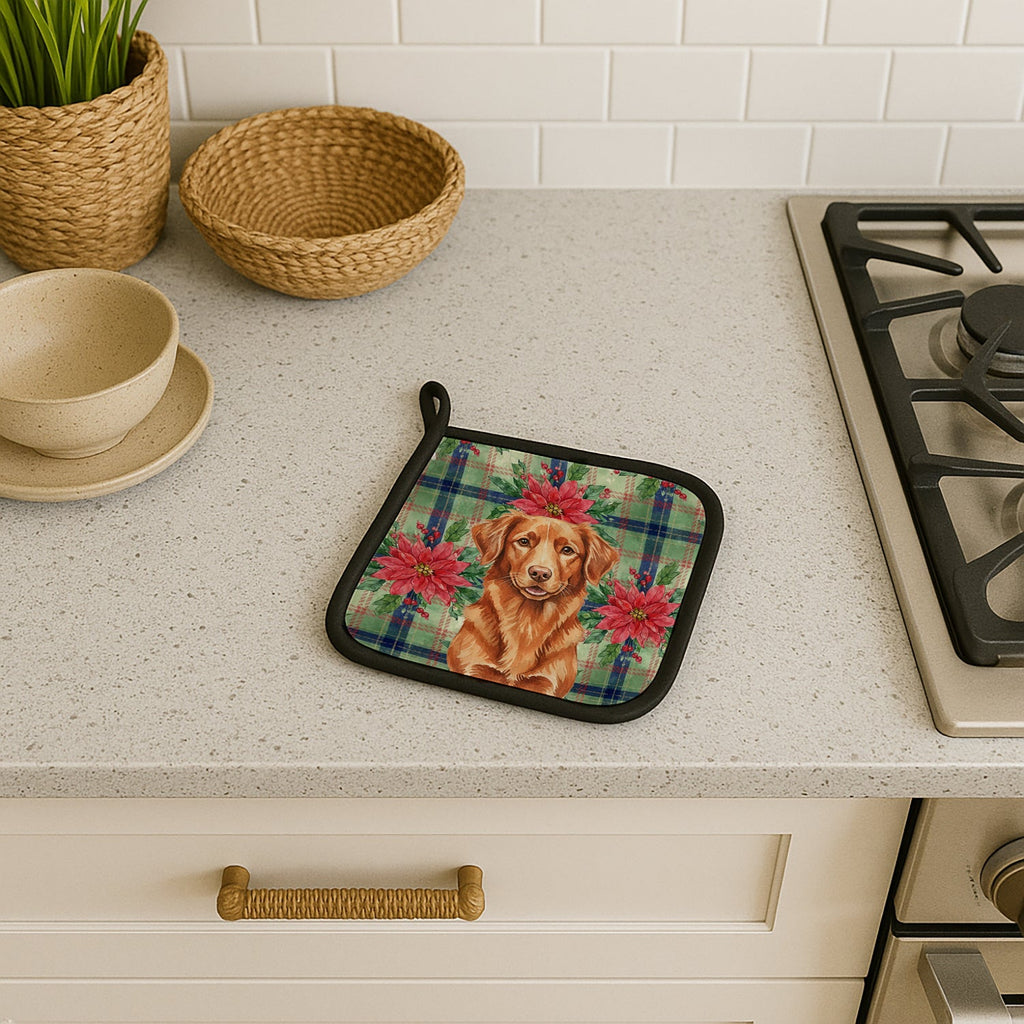 Copper Nova Scotia Duck Tolling Retriever Christmas PoinsettIas Pot Holder Set of 2 Heat Resistant Quilted Hot Pads 7.5 x 7.5 Inch, Insulated Kitchen Trivets for Cooking & Baking