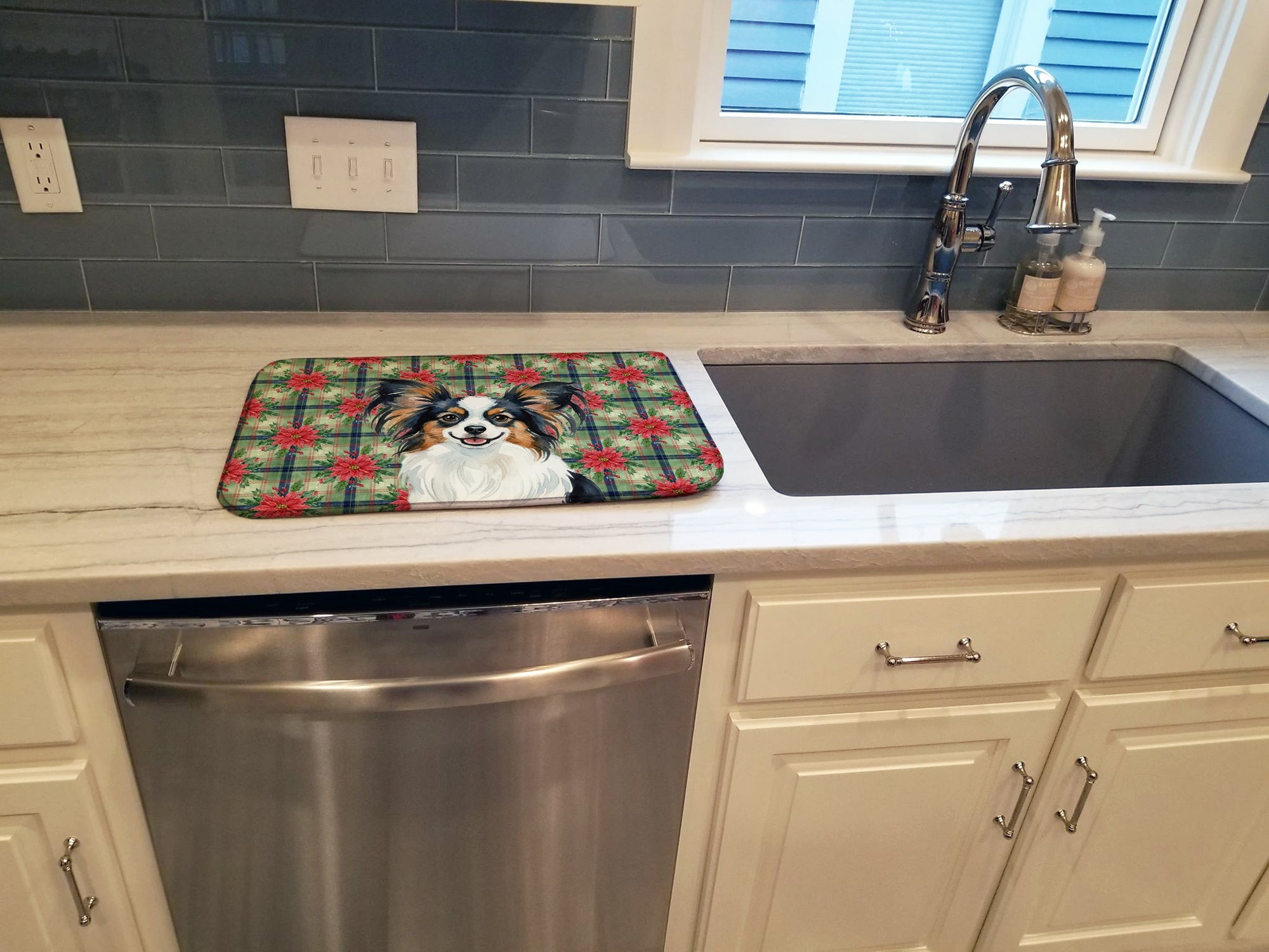 Tricoilor Papillon Christmas PoinsettIas Dish Drying Mat Absorbent Dish Drying Mat Pad for Kitchen Counter Dish Drainer Mat for Countertop, 14 x 21", Multicolor