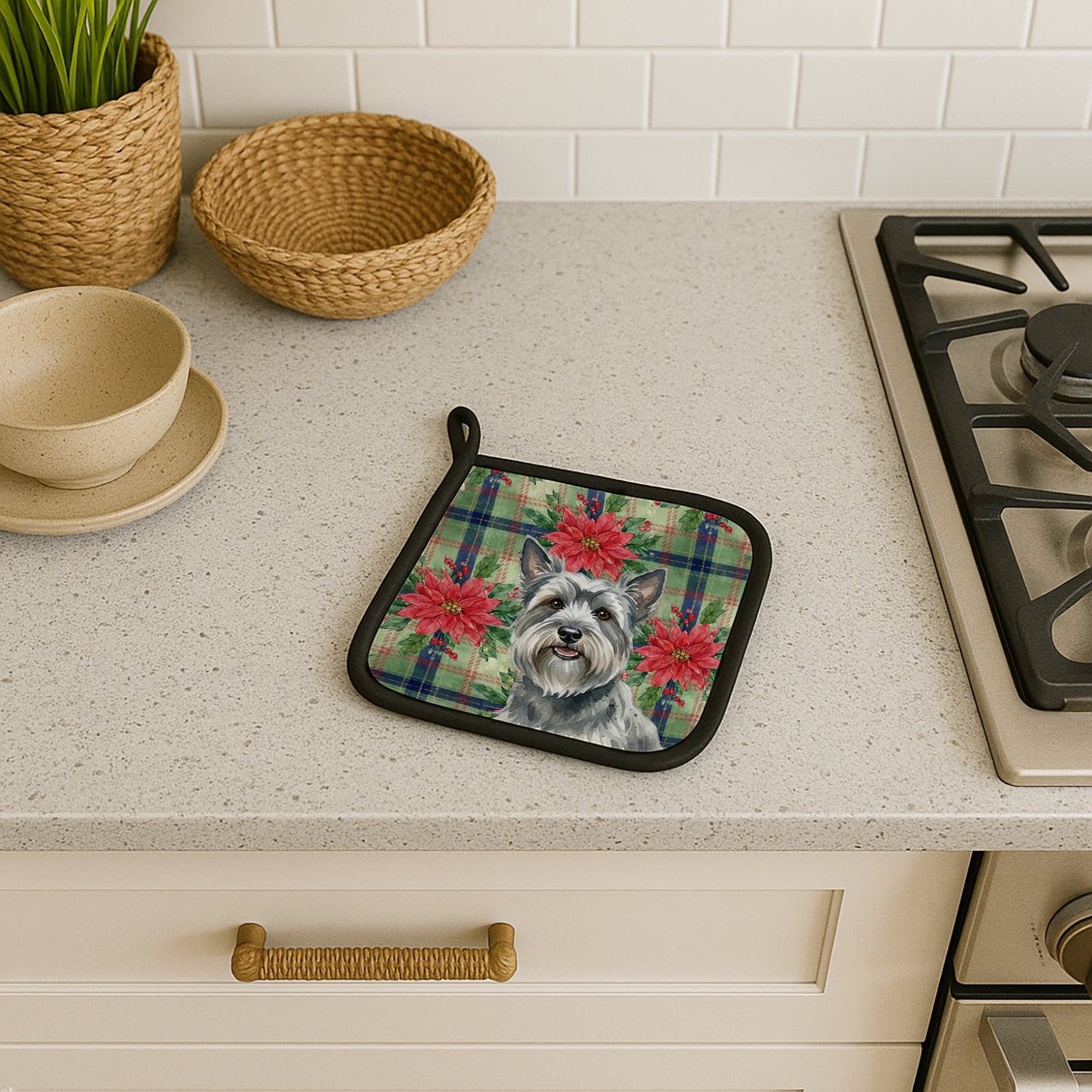 Gray Skye Terrier Christmas PoinsettIas Pot Holder Set of 2 Heat Resistant Quilted Hot Pads 7.5 x 7.5 Inch, Insulated Kitchen Trivets for Cooking & Baking
