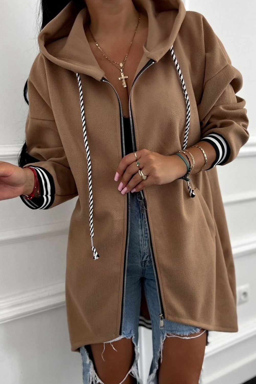 Four Leaf Clover Contrast Cuffed Drop Shoulder Zip up Tunic Hoodie
