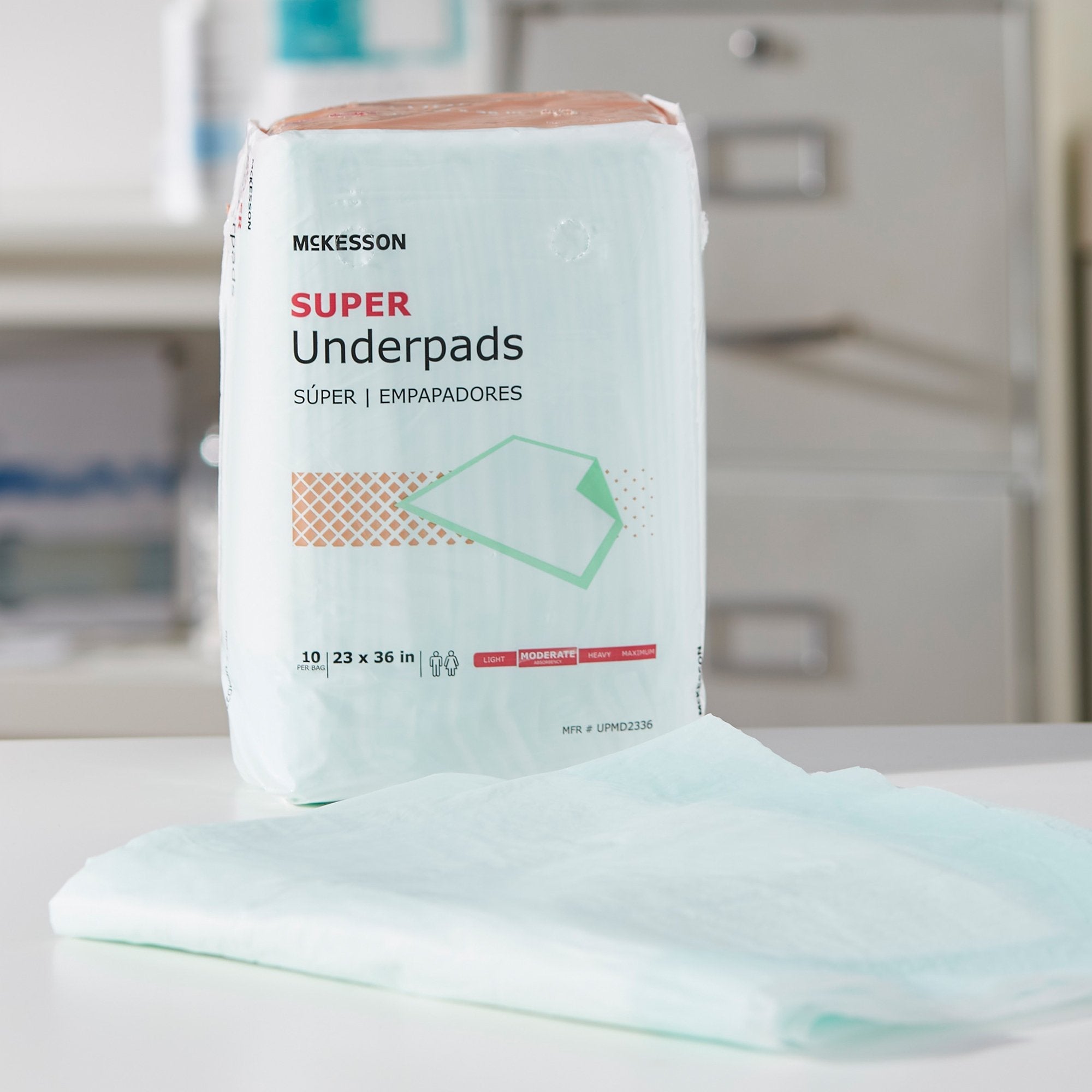 McKesson Super Moderate Absorbency Underpad, 23 x 36 Inch - 150 ct. UPMD2336