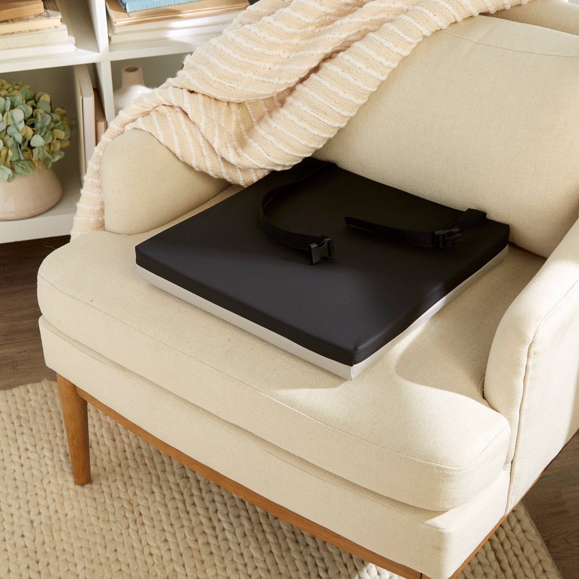 McKesson Gel Protekt Seat Cushion, 16 x 16 x 2 Inch 170-73001