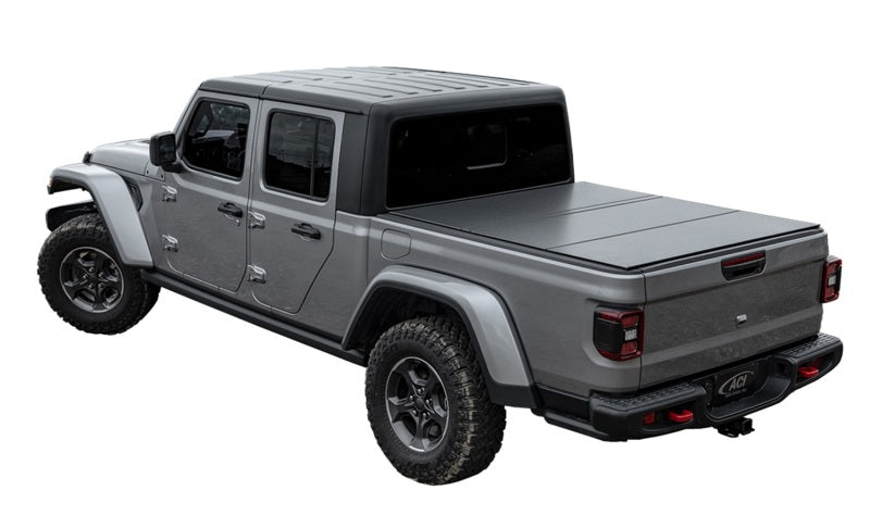 Access LOMAX Tri-Fold Cover 2020 Jeep Gladiator 5ft Box (w/ Trail Rail) Black Matte B1070029