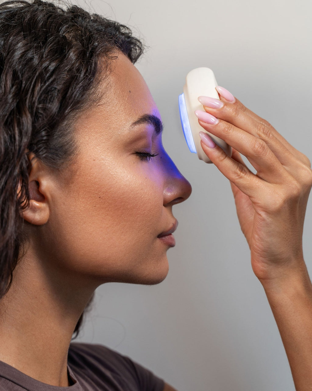 Blyss Mira – Photon LED & High - Frequency Vibration Facial Device - PhishStones Products