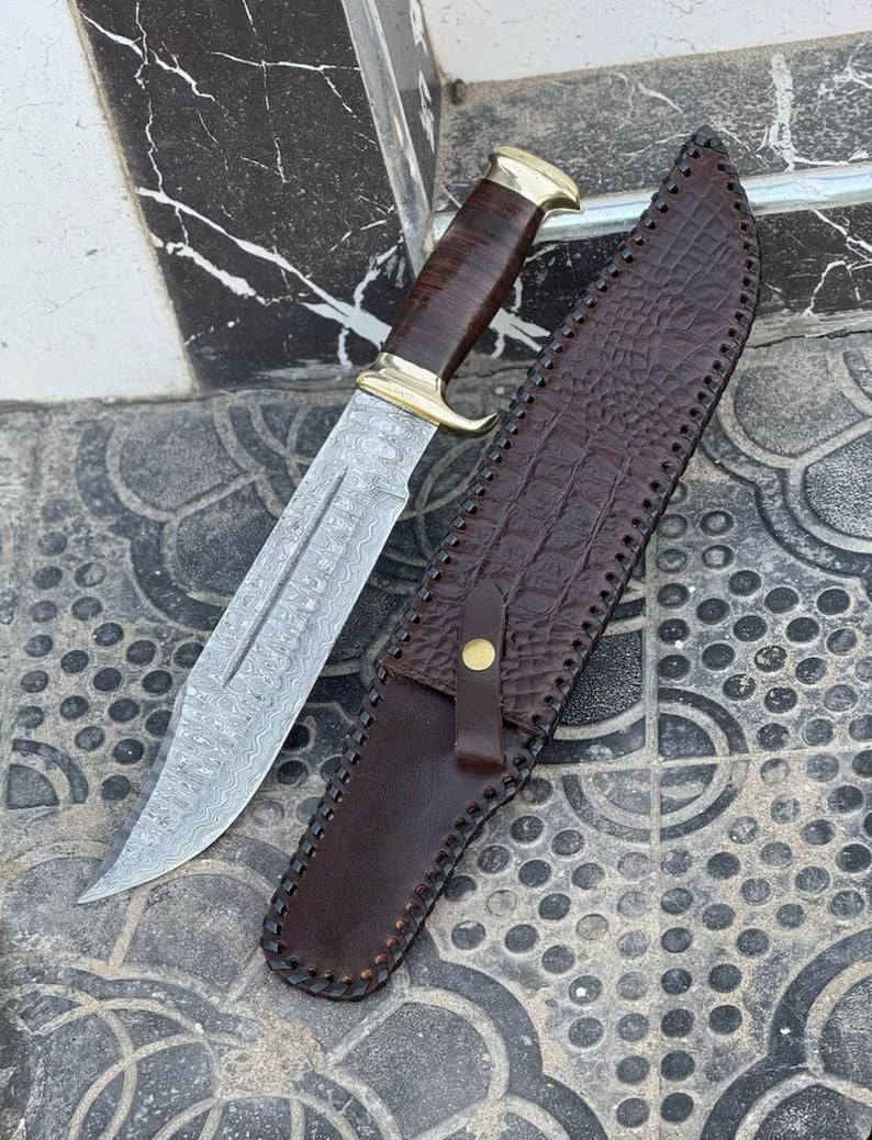 Crocodile Dundee Outback Inspired Knife - Premium Damascus Blade - PhishStones Products