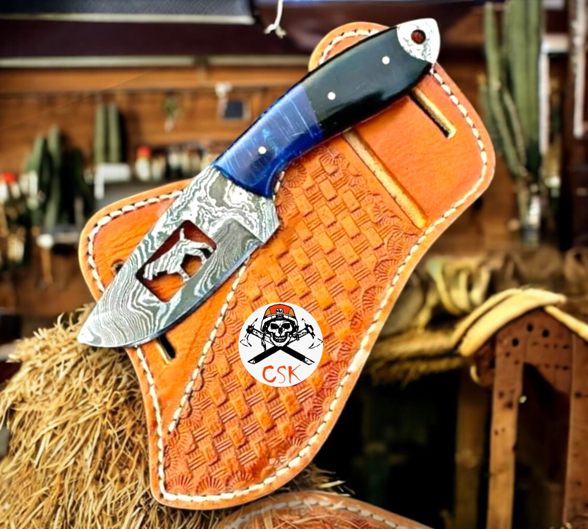 Custom Handmade Damascus Bull Cutter Knife with Leather Sheath - PhishStones Products