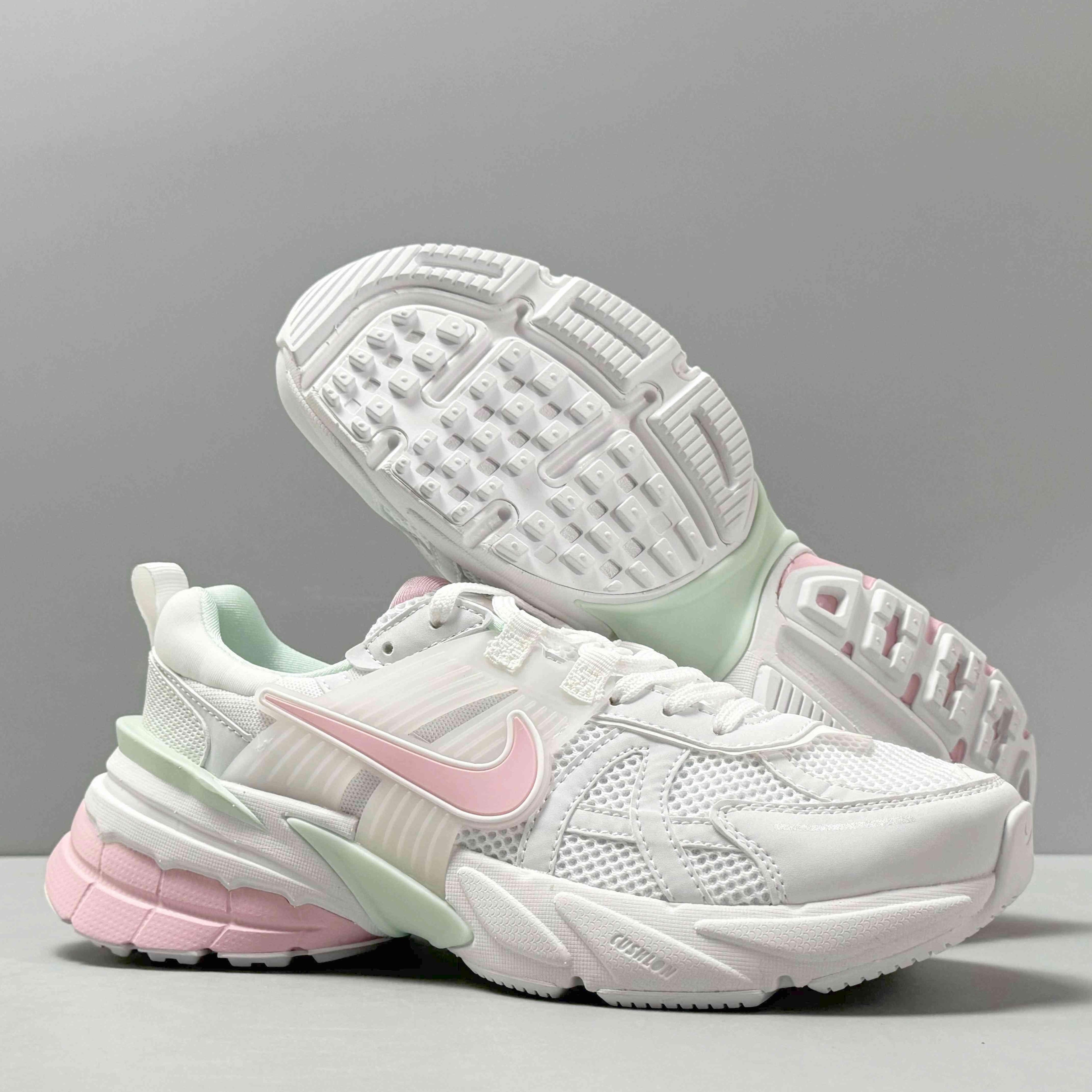 Nike V2K Run 'Pink'