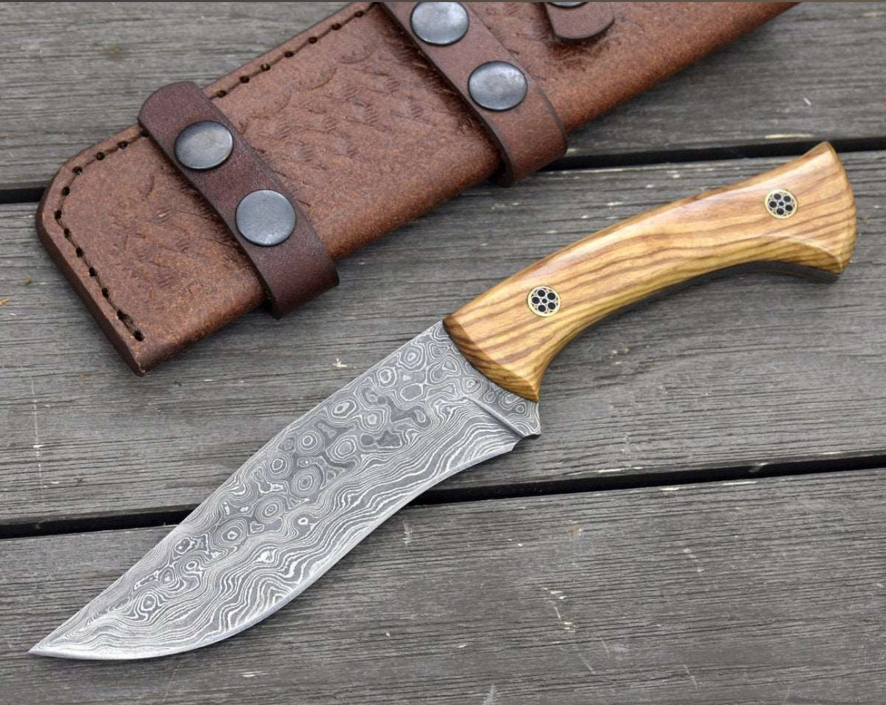 DAMASCUS Hunting KNIFE WITH EXOTIC OLIVE WOOD HANDL - PhishStones Products