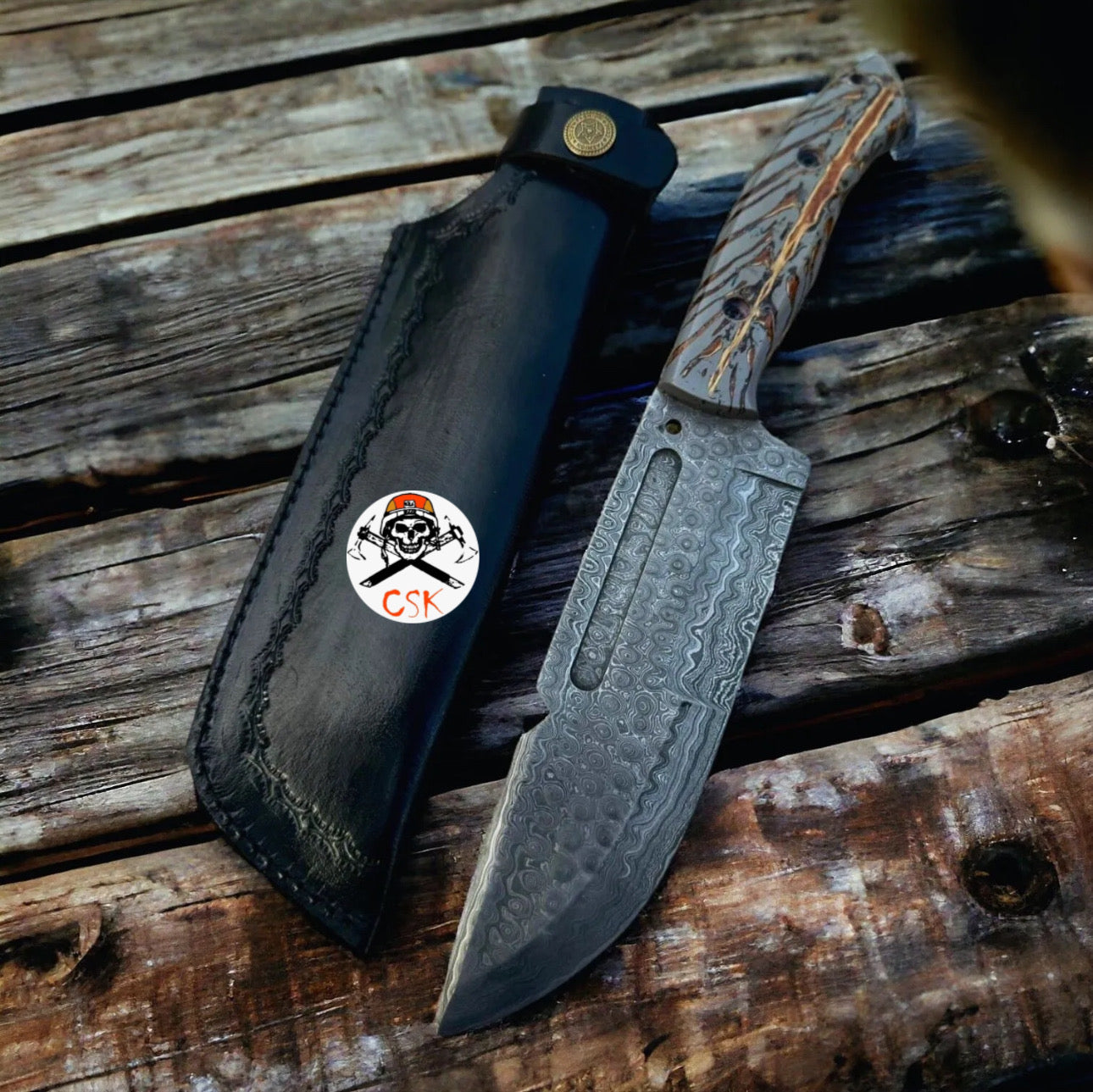 Damascus Steel Hunting & Survival Bushcraft Knife with Pine - Cone Handle - PhishStones Products