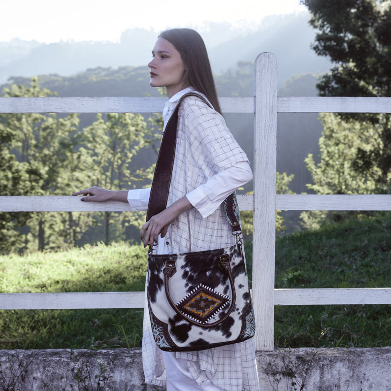 Domerang Canvas & Hairon Bag - PhishStones Products