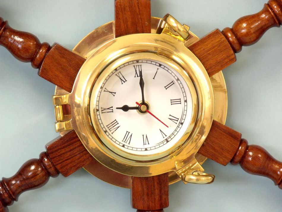 Deluxe Class Wood And Brass Ship Wheel Clock 24""