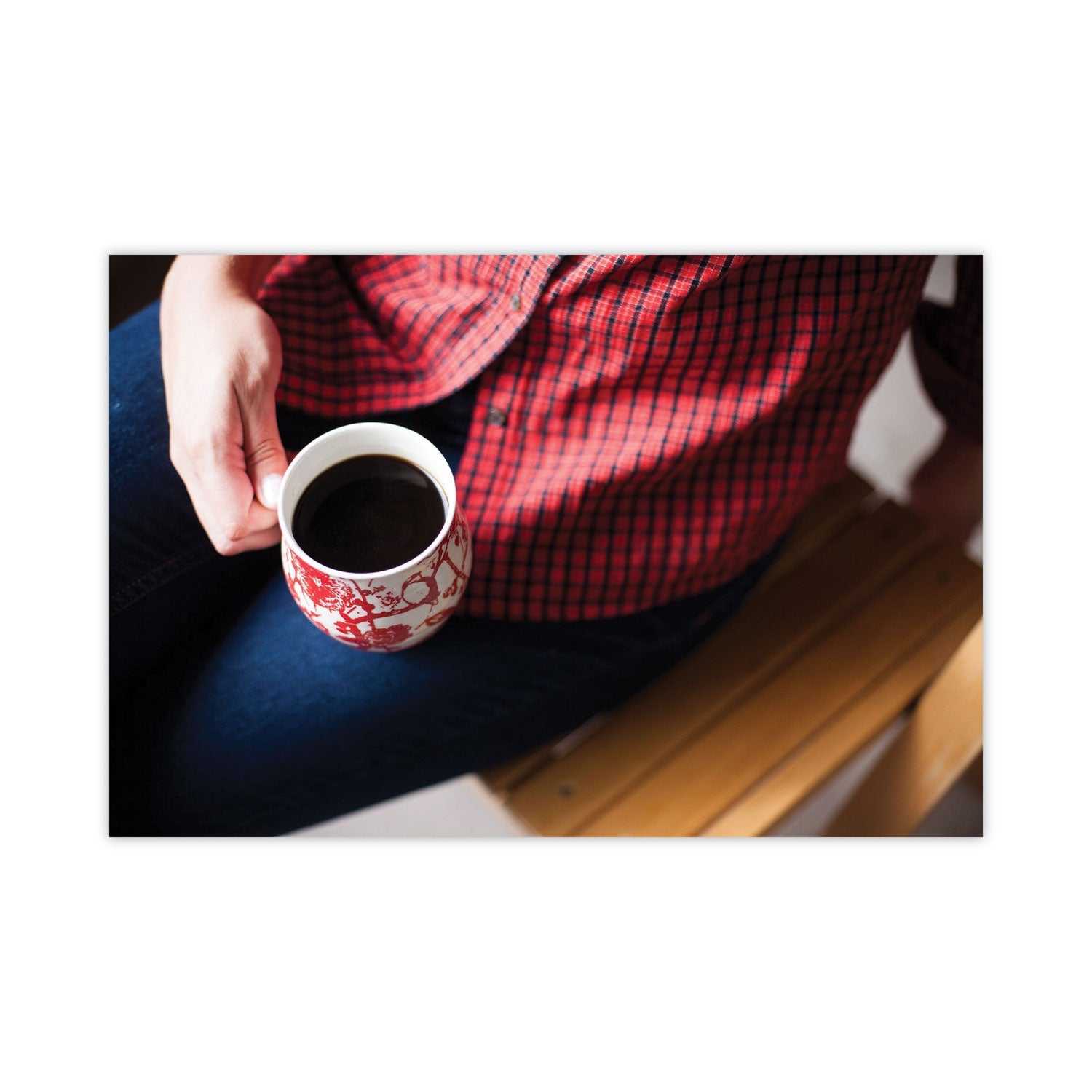 Folgers Coffee, Black Silk, 22.6 oz Canister - PhishStones Products