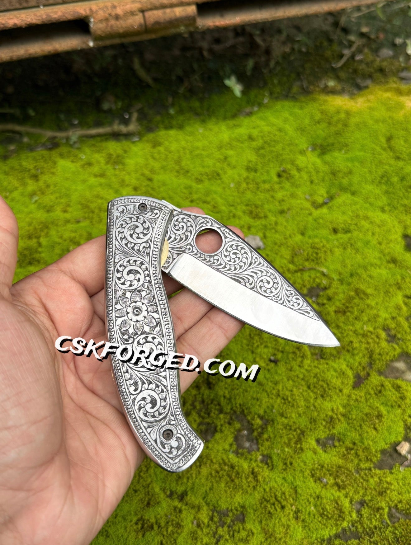 Hand - Engraved Pocket Knife With Leather Pouch - PhishStones Products