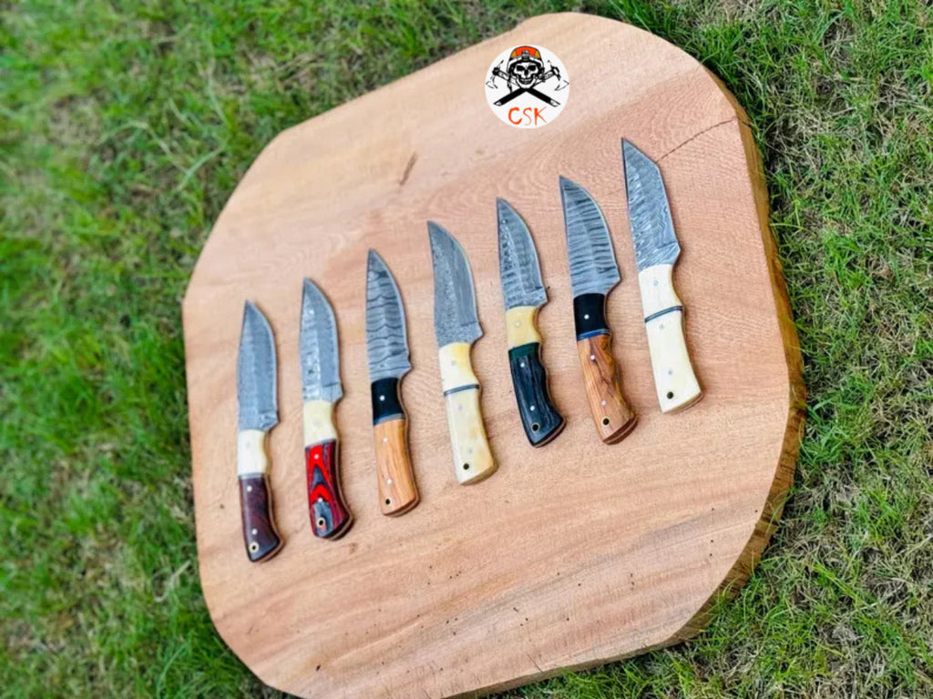 Hand - Forged Damascus Hunting Knives | Custom Handmade Blades for Outdoor Adventure - PhishStones Products