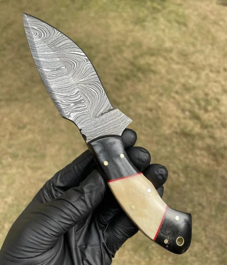 Handmade Damascus Steel Hunting Knife - PhishStones Products