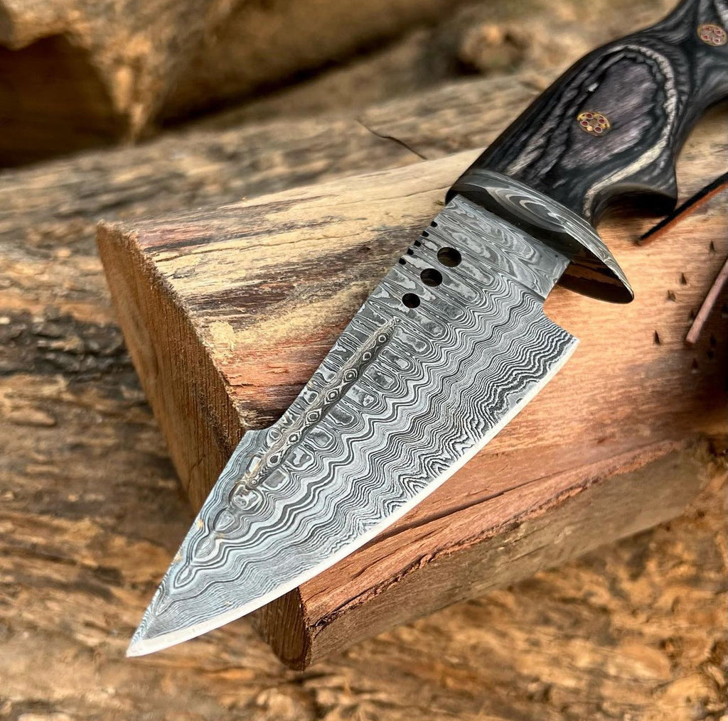 Handmade Damascus Steel Hunting Knife - PhishStones Products