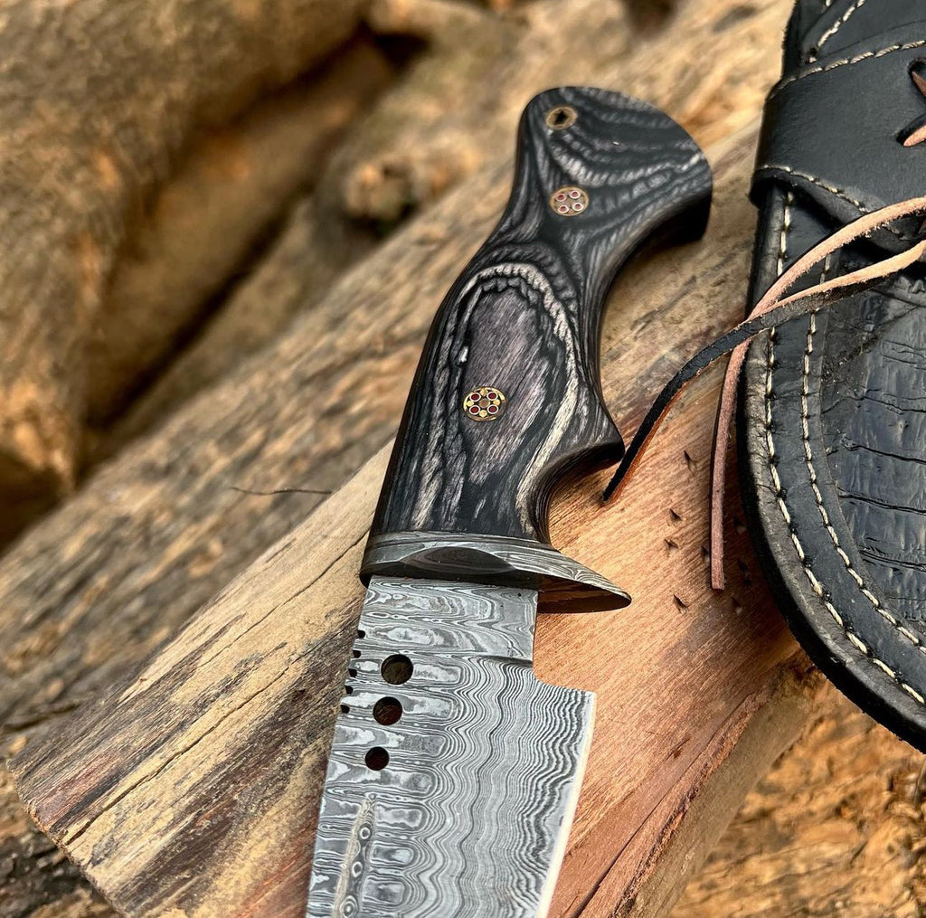 Handmade Damascus Steel Hunting Knife - PhishStones Products