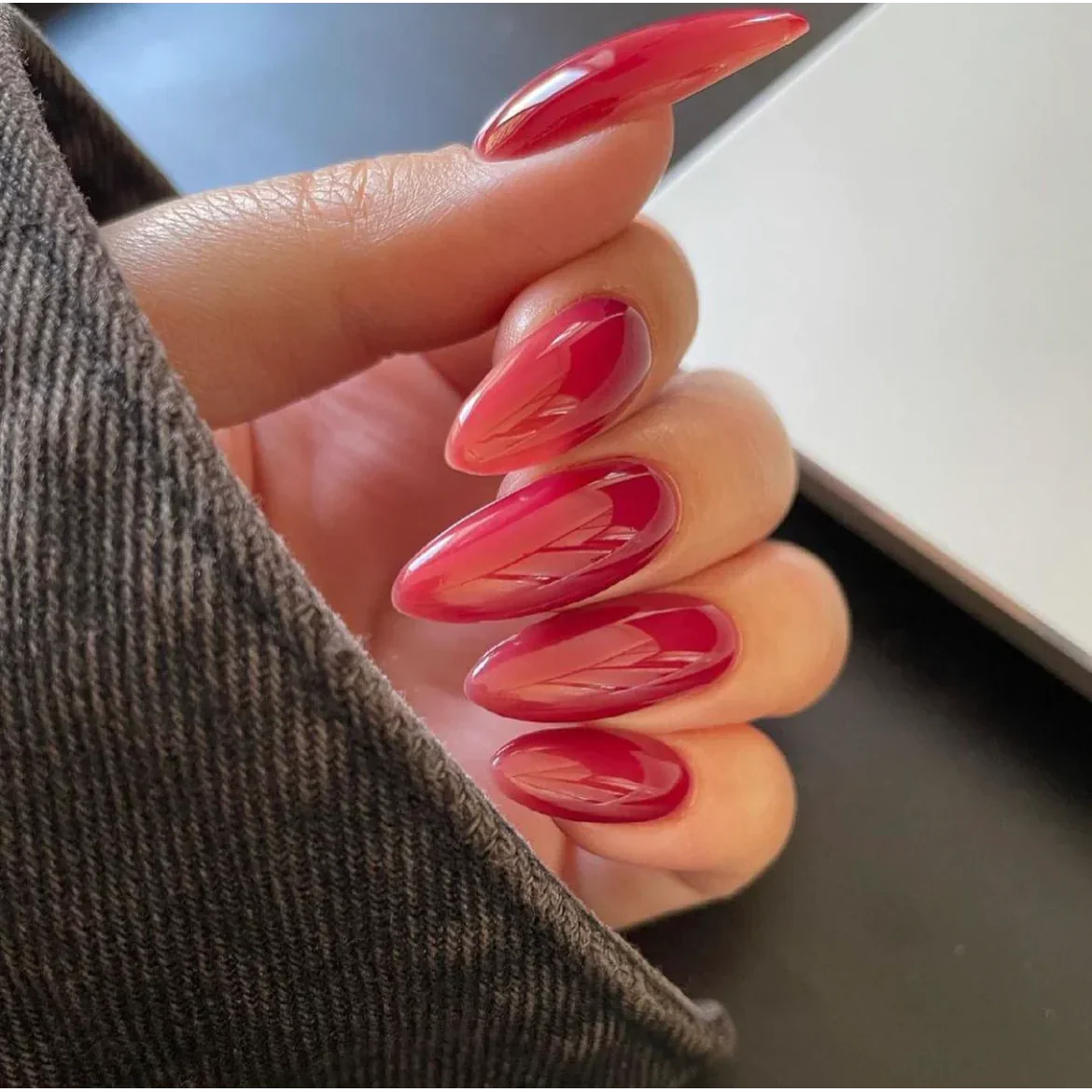 Luxio -  Gel Polish Jelli Red, 15ml