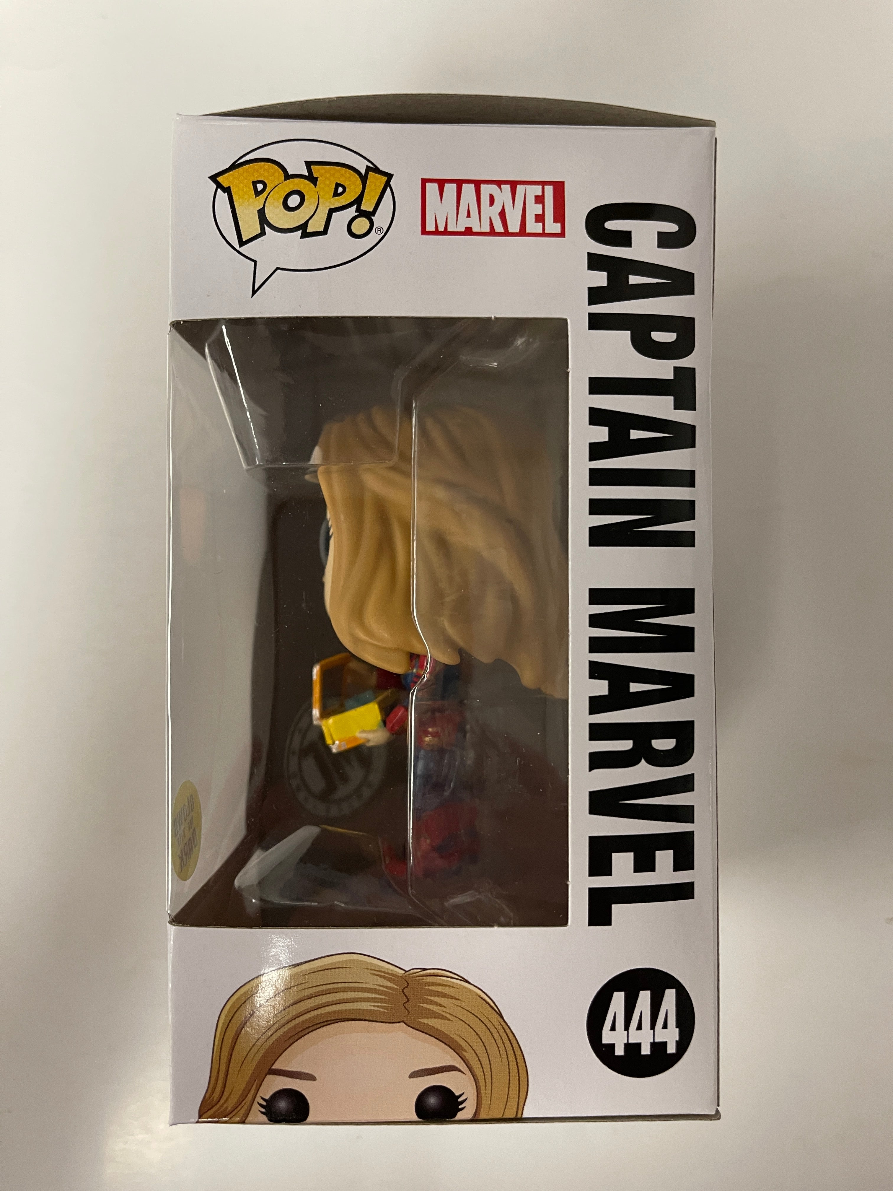 Funko Pop! Marvel Captain Marvel With Lunchbox #444 Glow In The Dark 2019 Box Dmg