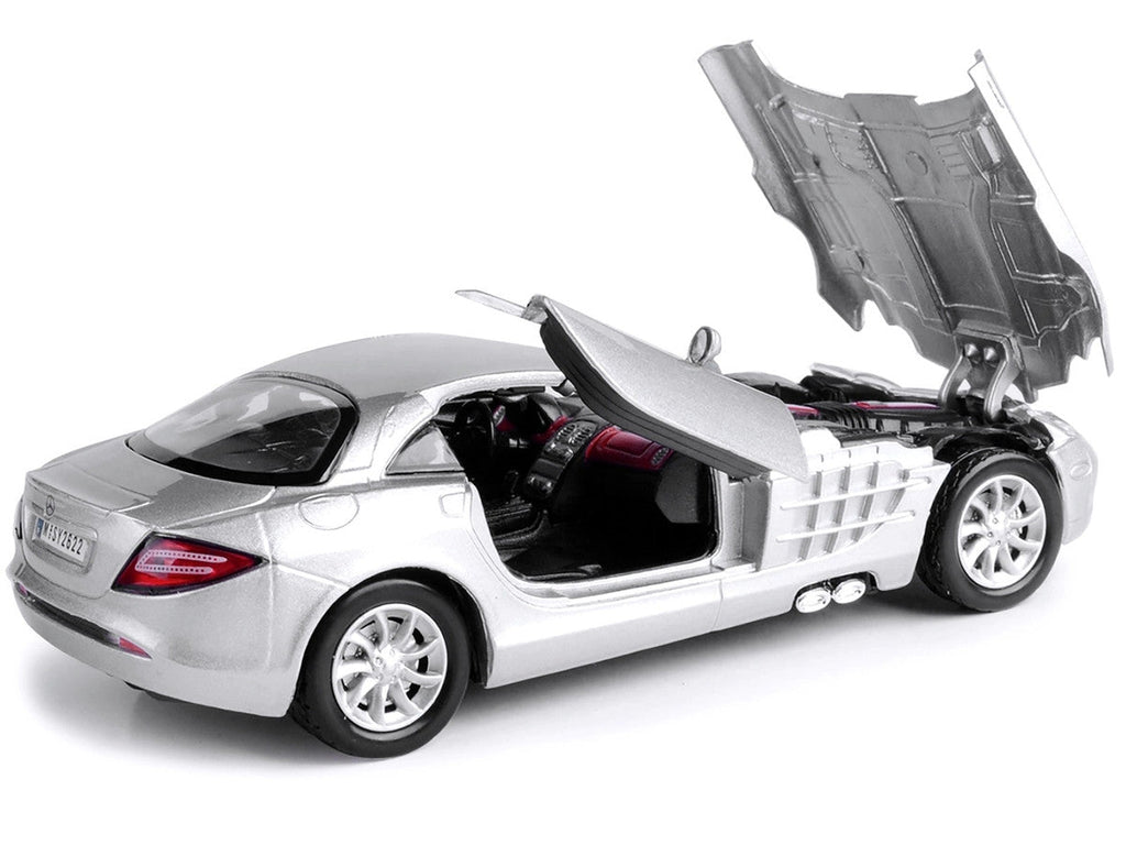 Mercedes McLaren SLR Silver 1/24 Diecast Model Car by Motormax