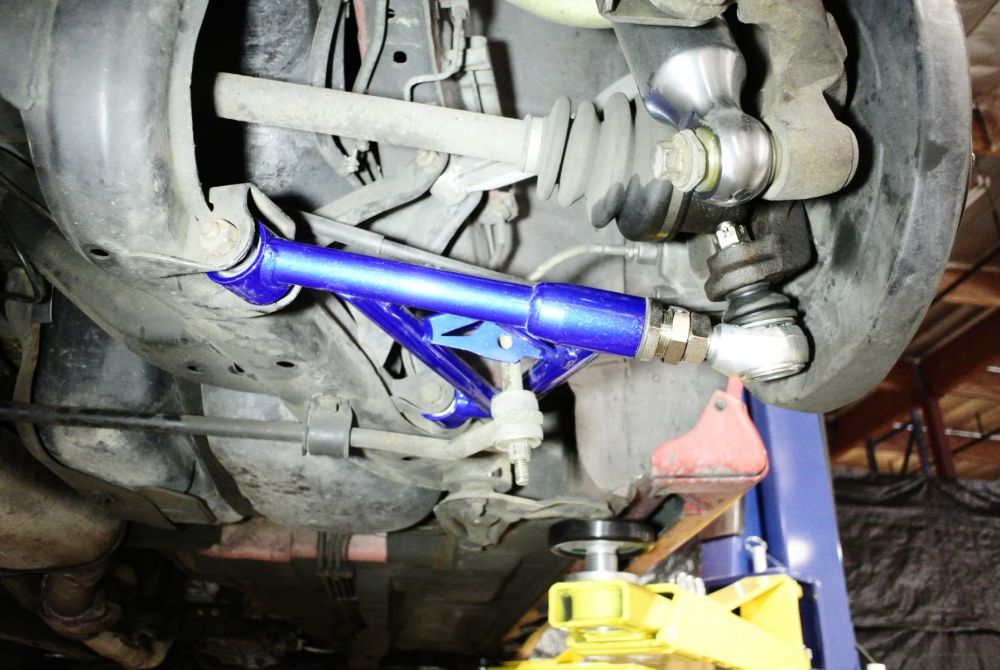 Megan Racing Rear Lower Control Arm for 1989-1994 Nissan 240SX S13 Tubular High Strength Steel MRS-NS-1720-02