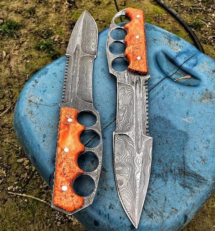 New Edition Damascus Tactical Knuckle Camping Knife with Full Tang handle - PhishStones Products