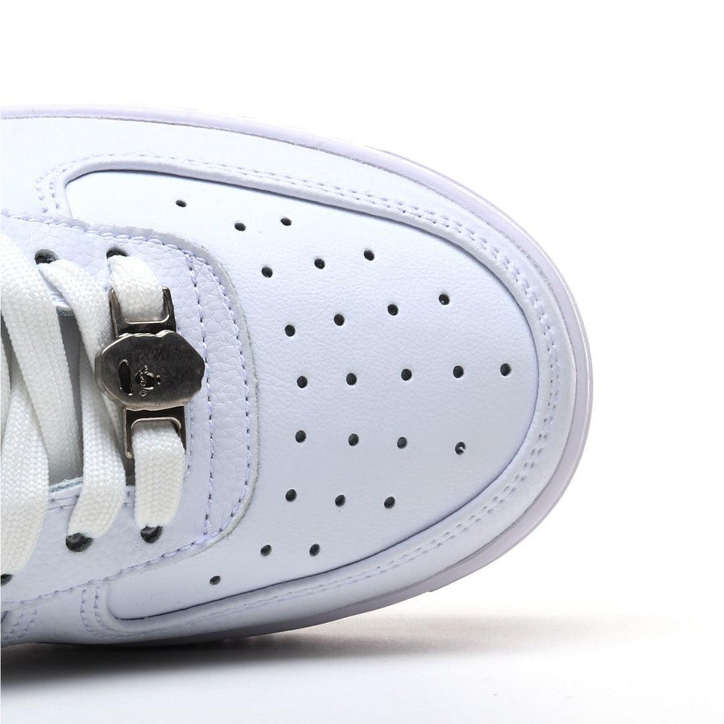 A Bathing ApeBAPE STA #3 'Triple White'