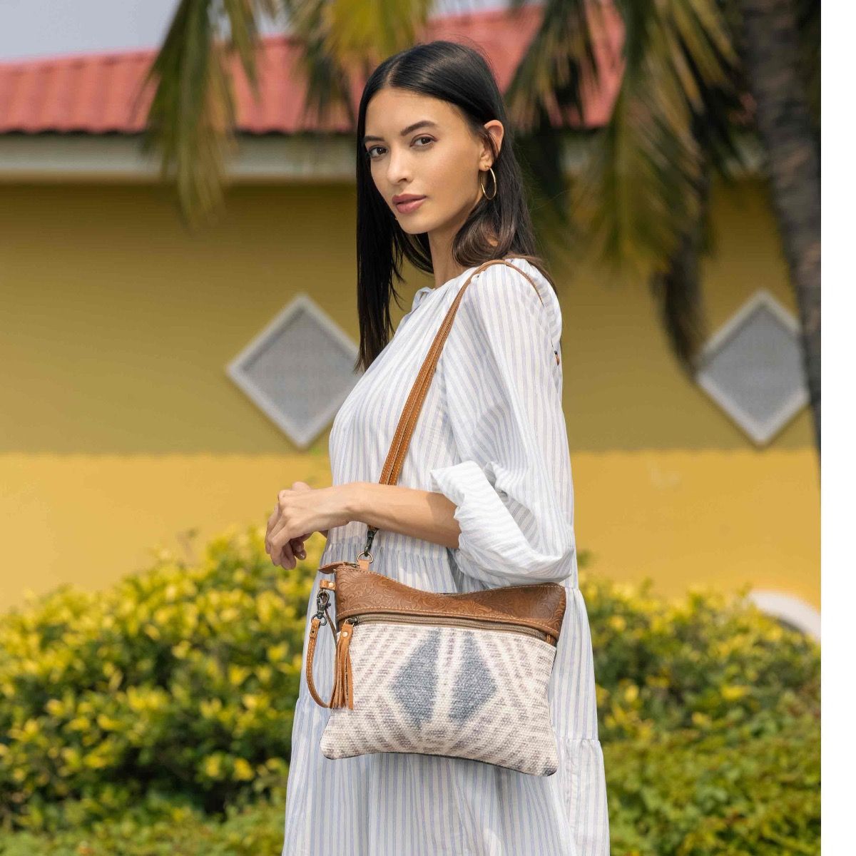 Pastel Small & Crossbody Bag - PhishStones Products