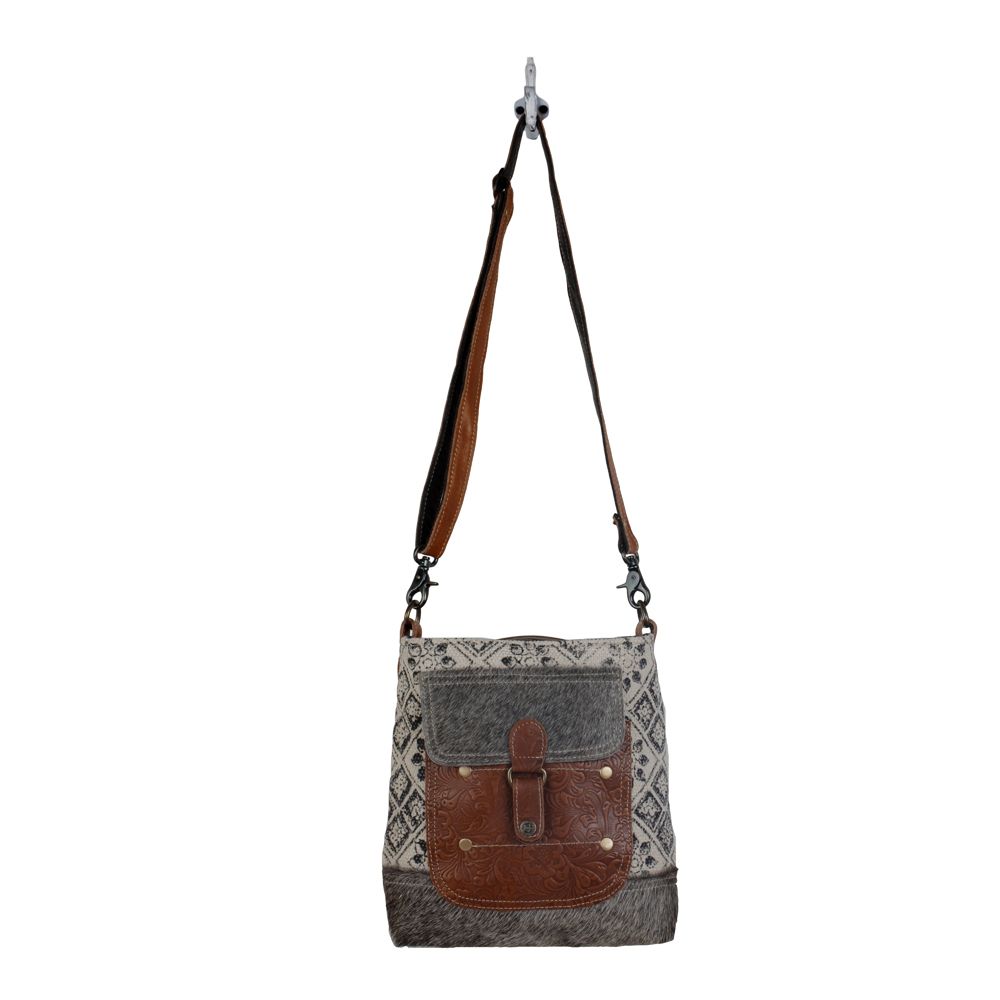 Perfect Mania Shoulder Bag - PhishStones Products