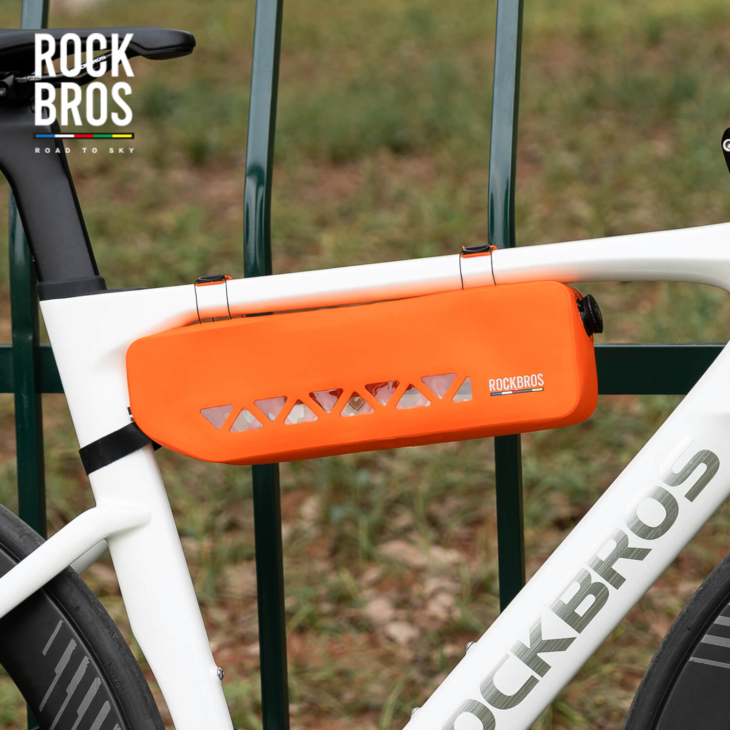 100% Waterproof Bike Frame Bag 1.7L Road-to-Sky