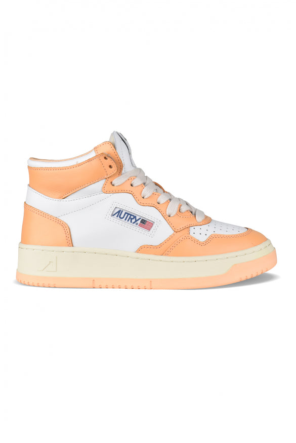 Autry Women Medalist Mid Sneakers