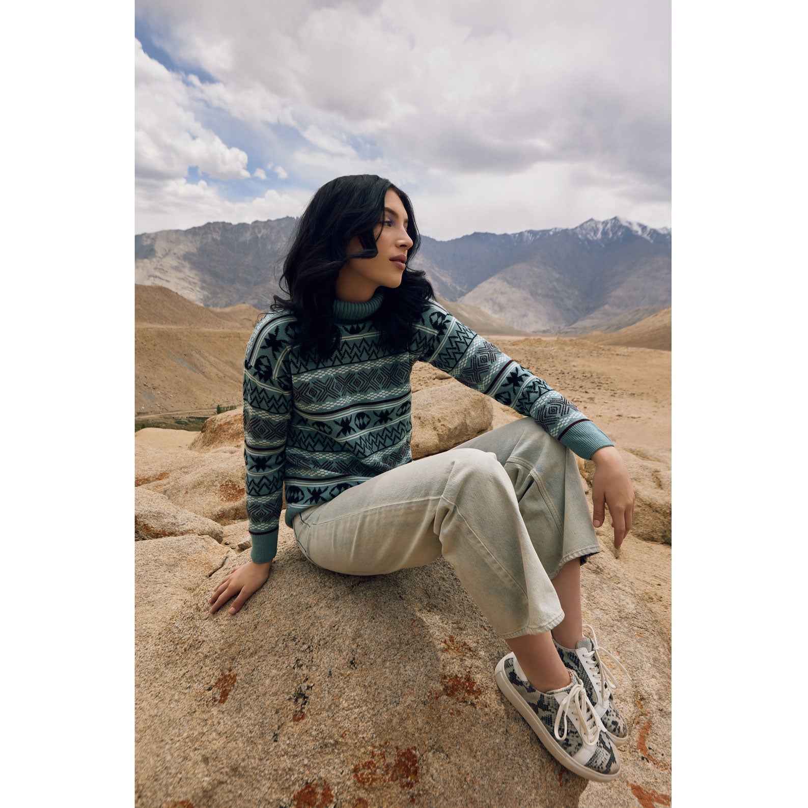 Ten On Ten Sweater - PhishStones Products