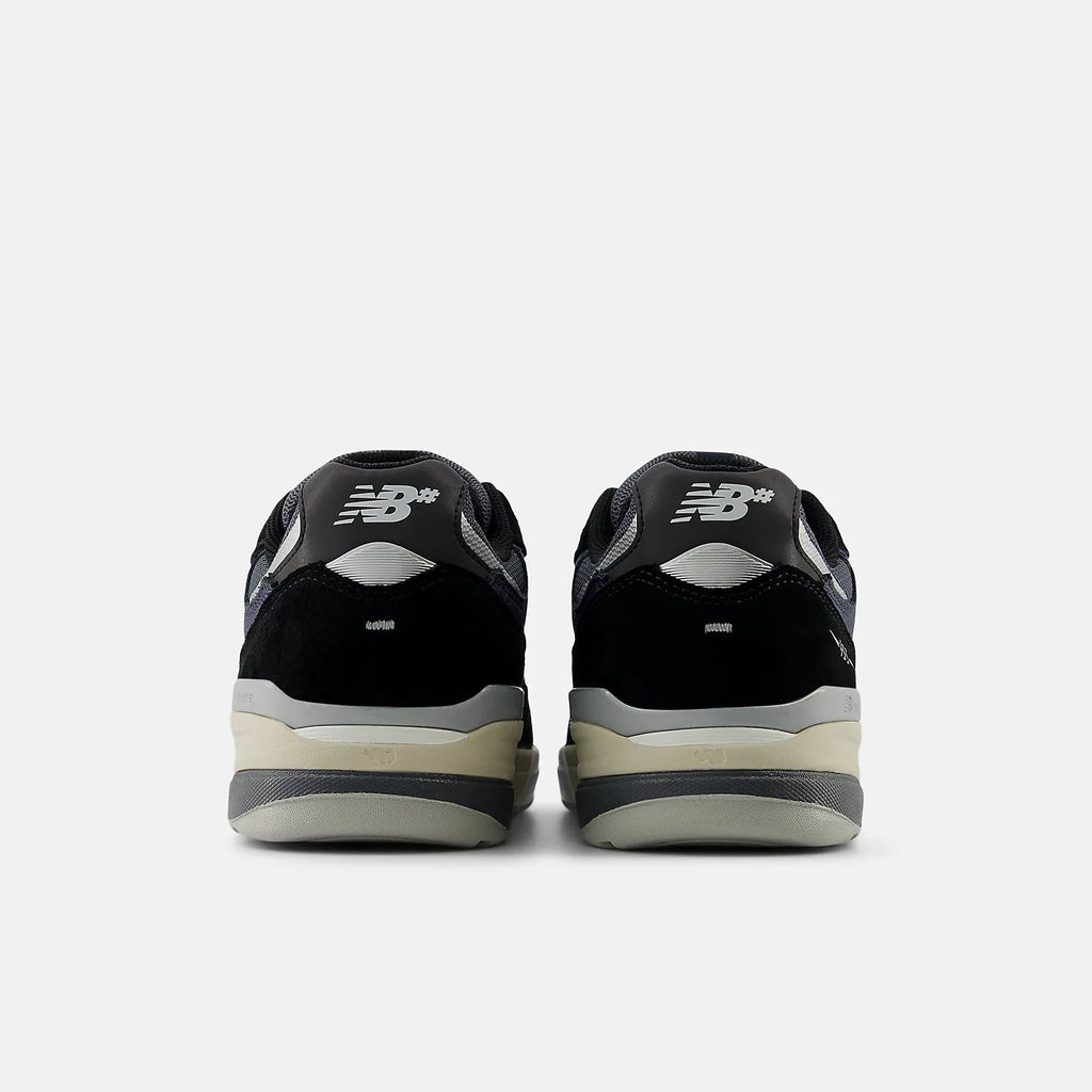 New Balance Shoes Numeric Andrew Reynolds 933 - Black/Eclipse