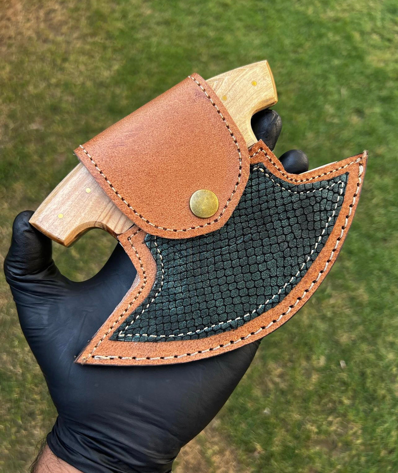 Unique Custom Made J2 Steel Ulu Knife - PhishStones Products