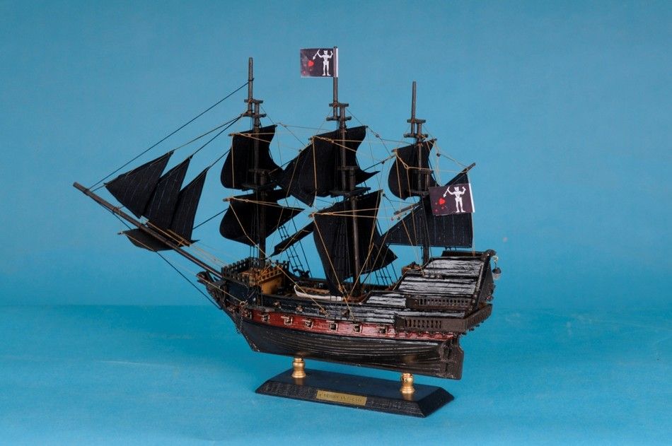 Caribbean Pirate Ship Model Limited 15""