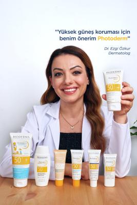 Bioderma Photoderm XDefense SPF50+ Golden Tinted Sunscreen: Broad Spectrum Protection, Antioxidant, Evens Skin Tone, Makeup Base